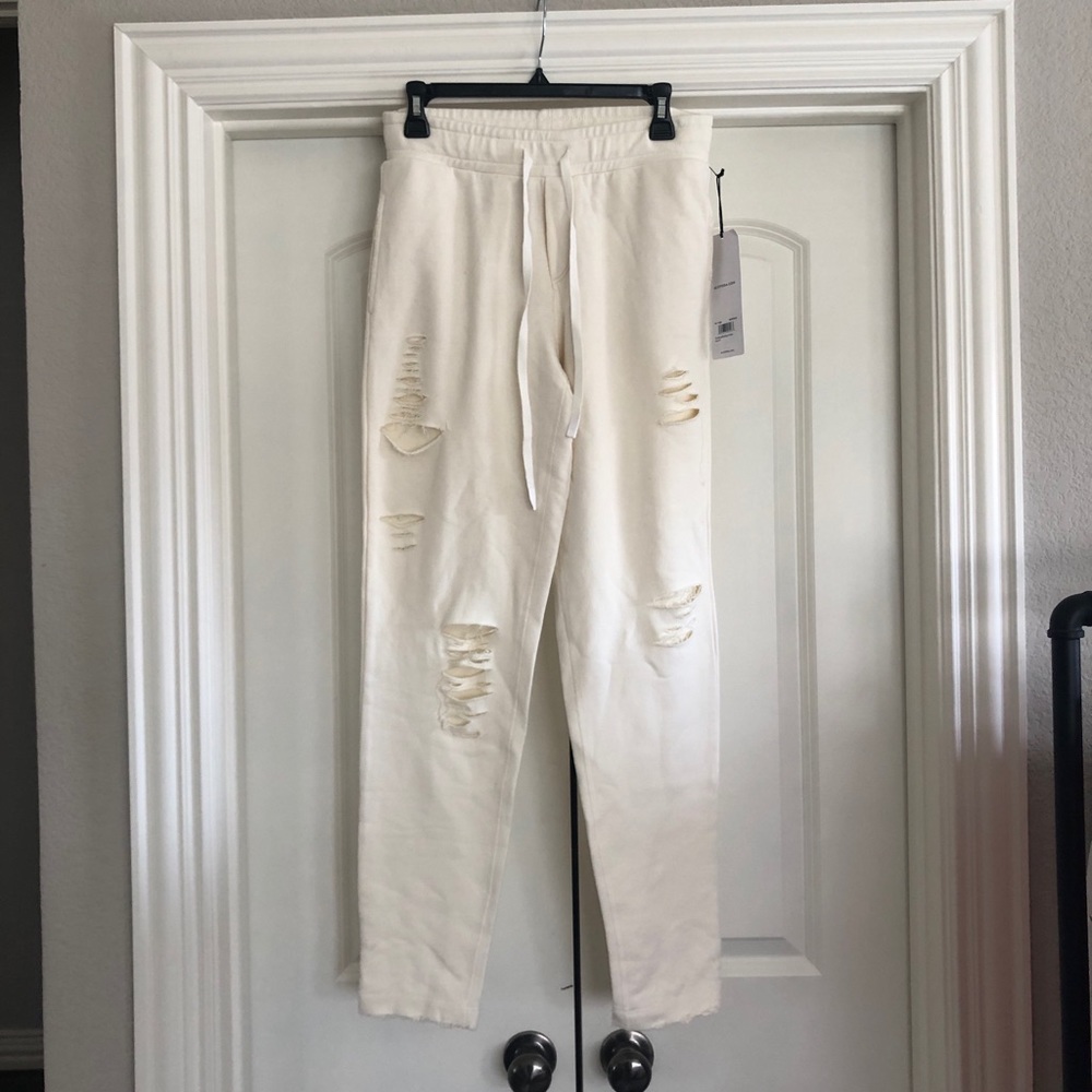 NWT ALO Yoga Ripped Sweatpants - Off-white - Small